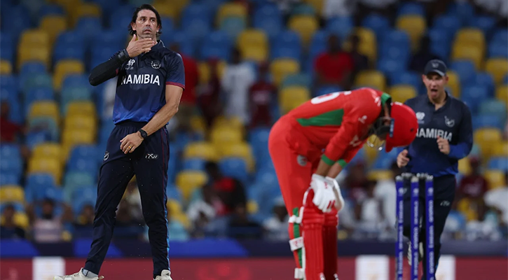 সুপার ওভারে ওমানকে হারাল নামিবিয়া